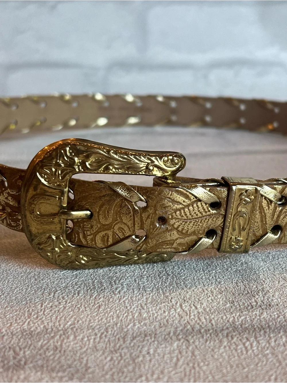 Vintage Cowgirl Gold Tooled Western Belt with Engraved Buckle /cowgirl/horseshoe